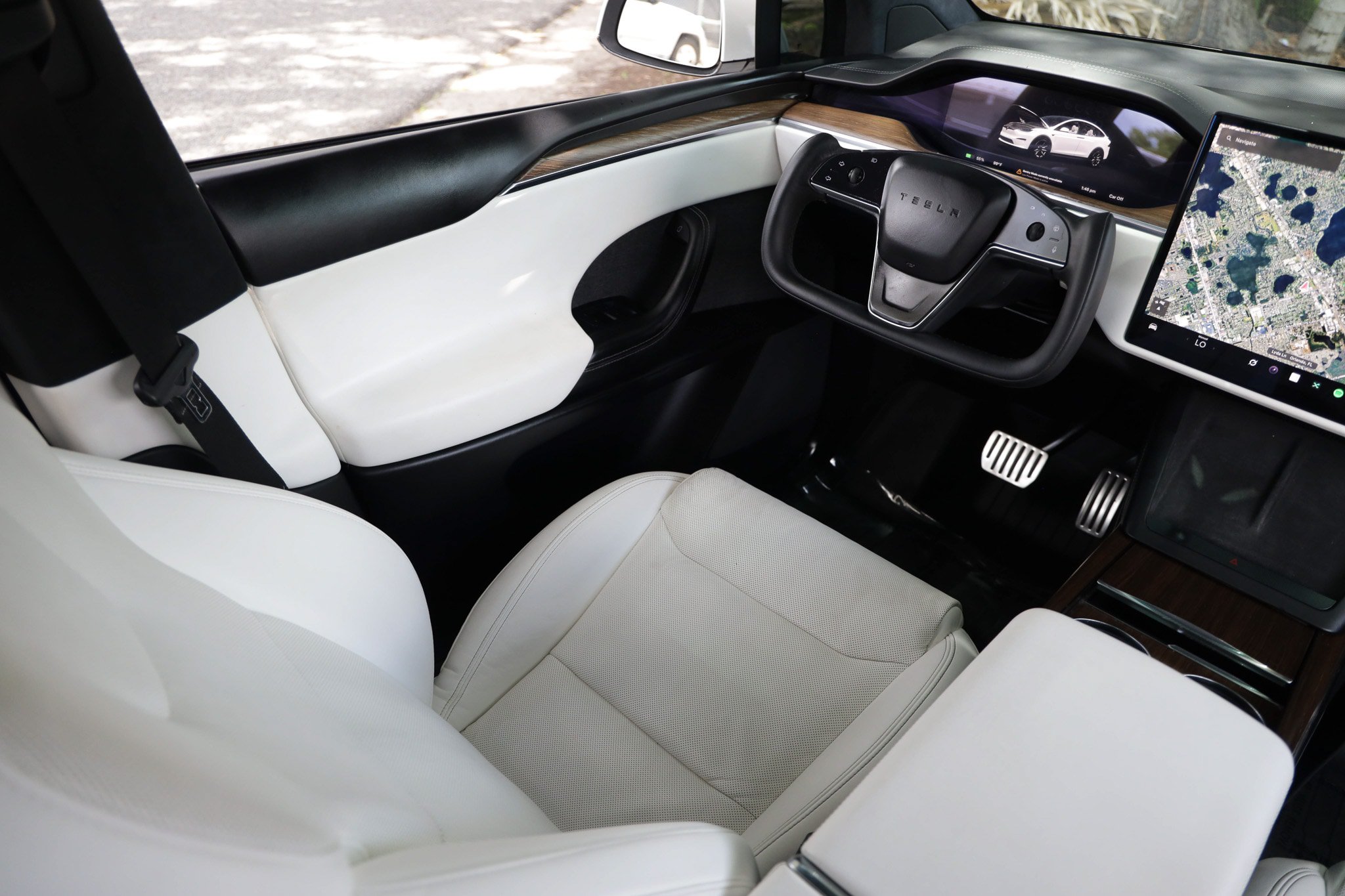 Used 2022 Tesla Model X AWD/4WD image 27