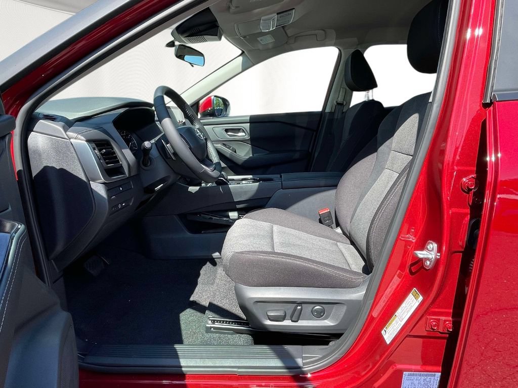 New 2026 Nissan Rogue SV FWD image 15
