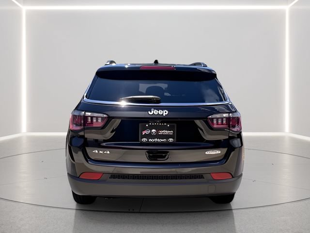 Used 2023 Jeep Compass Latitude w/ Convenience Group AWD/4WD image 25