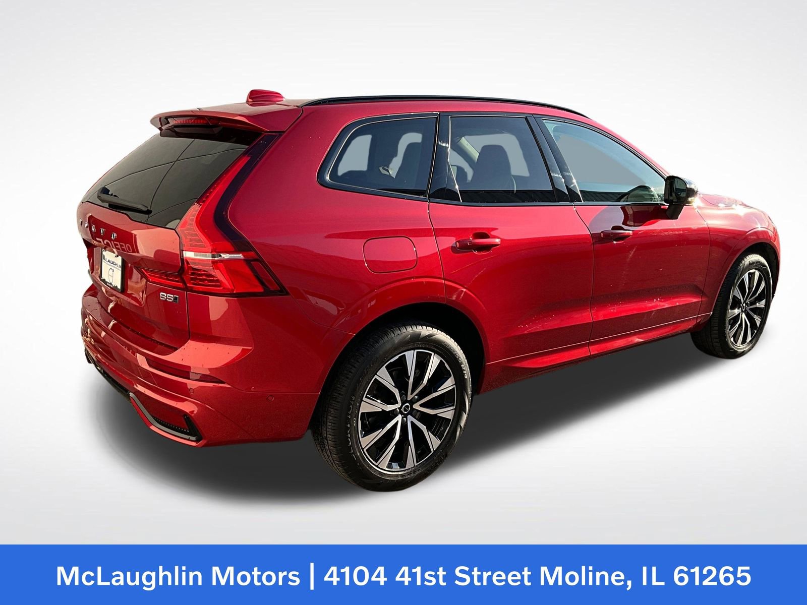 Certified 2023 Volvo XC60 B5 Plus AWD/4WD image 20
