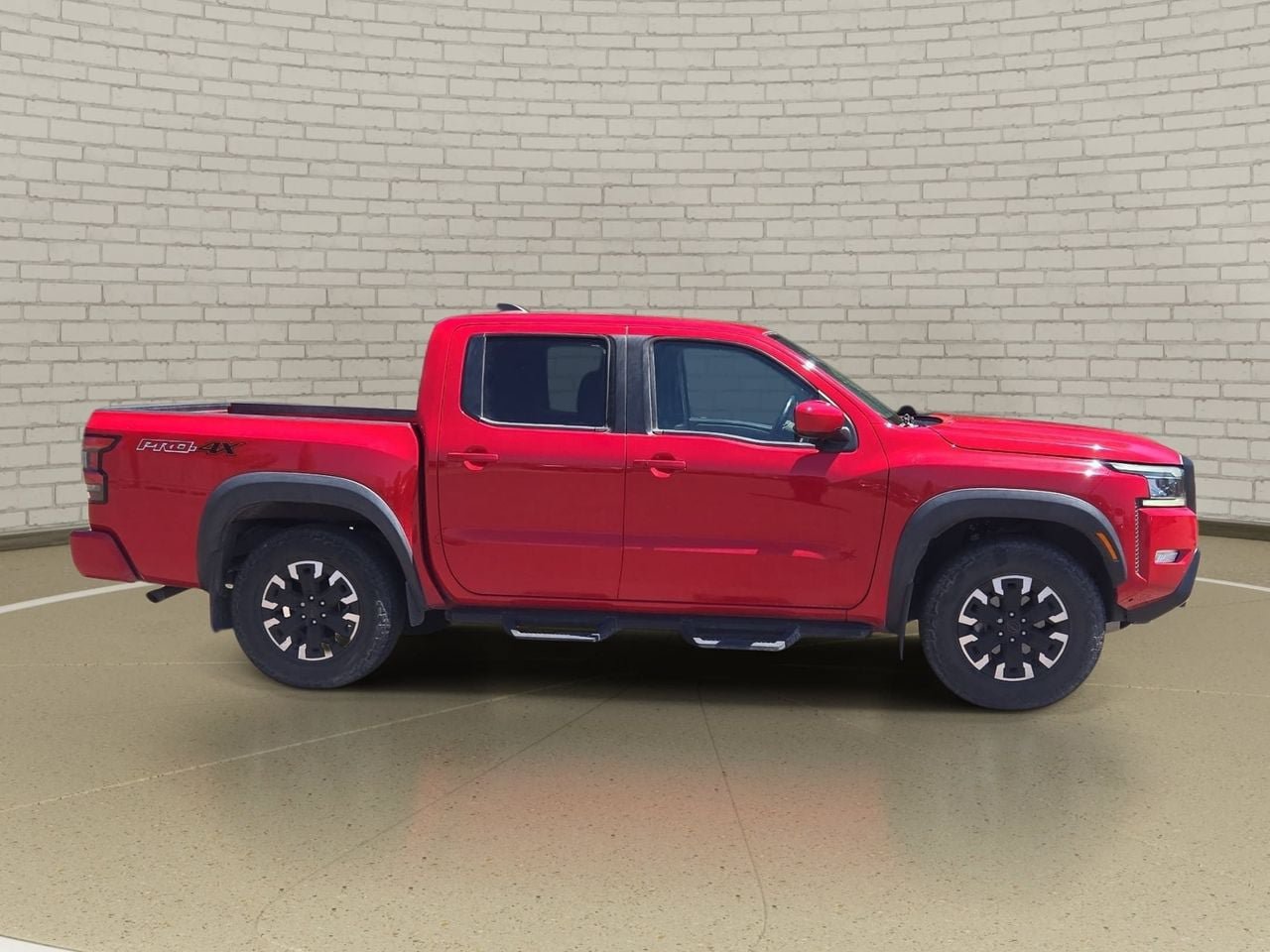 Used 2024 Nissan Frontier PRO-4X w/ Off-Road Protection Package AWD/4WD image 4
