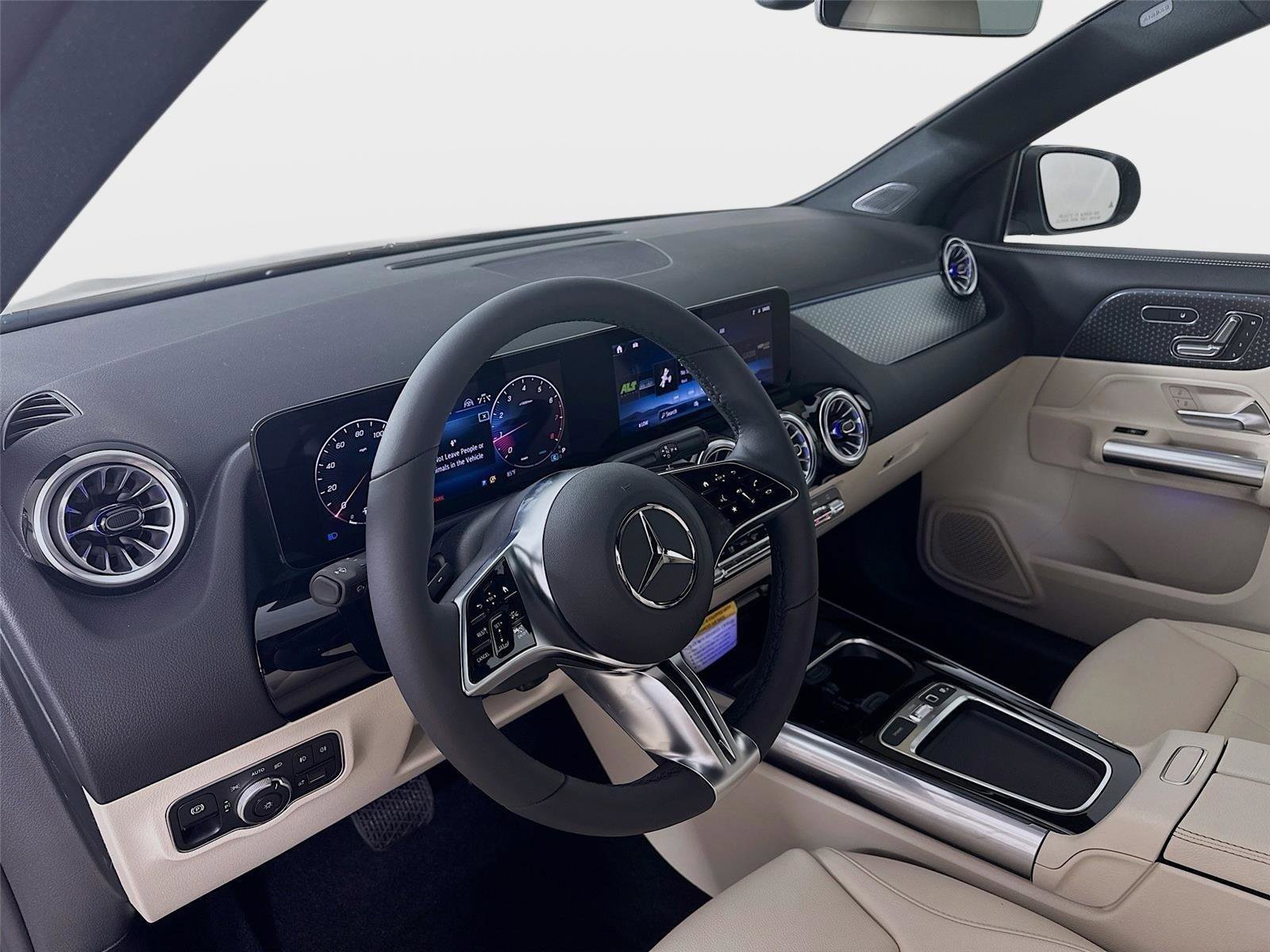 Certified 2026 Mercedes-Benz GLA 250 4MATIC image 9