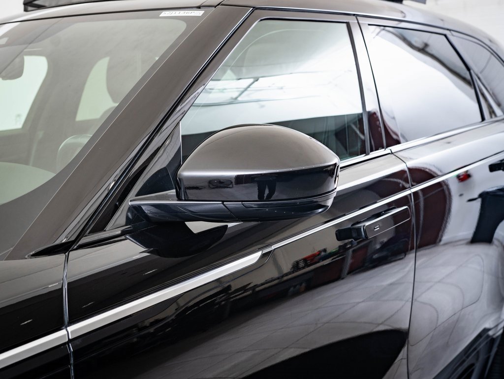 Used 2022 Land Rover Range Rover Velar S image 16