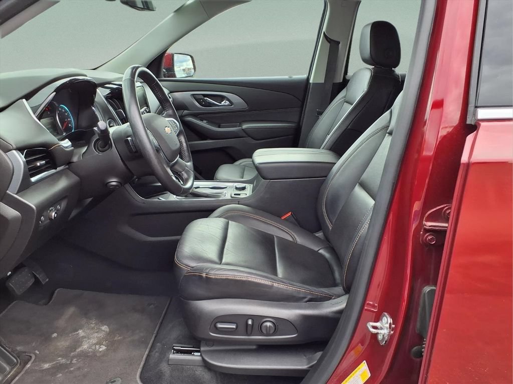 Certified 2018 Chevrolet Traverse Premier AWD/4WD image 11
