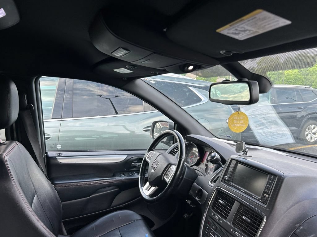 Used 2020 Dodge Grand Caravan GT FWD image 8