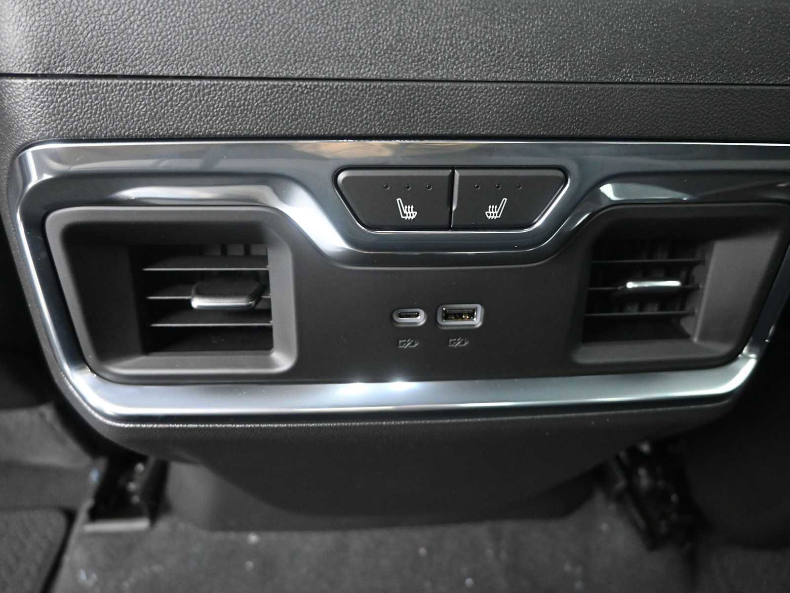 New 2026 GMC Sierra 1500 Denali w/ Denali Reserve Package image 23