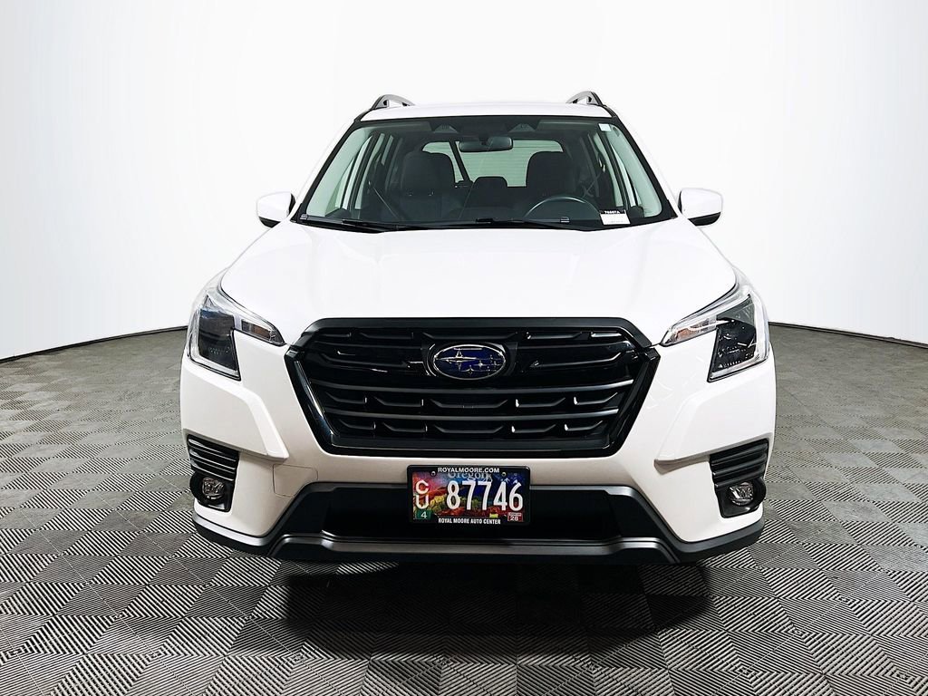 Certified 2024 Subaru Forester Premium AWD/4WD image 2