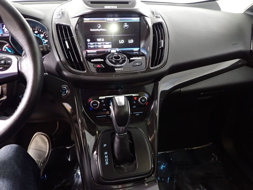 Used 2014 Ford Escape Titanium FWD image 32