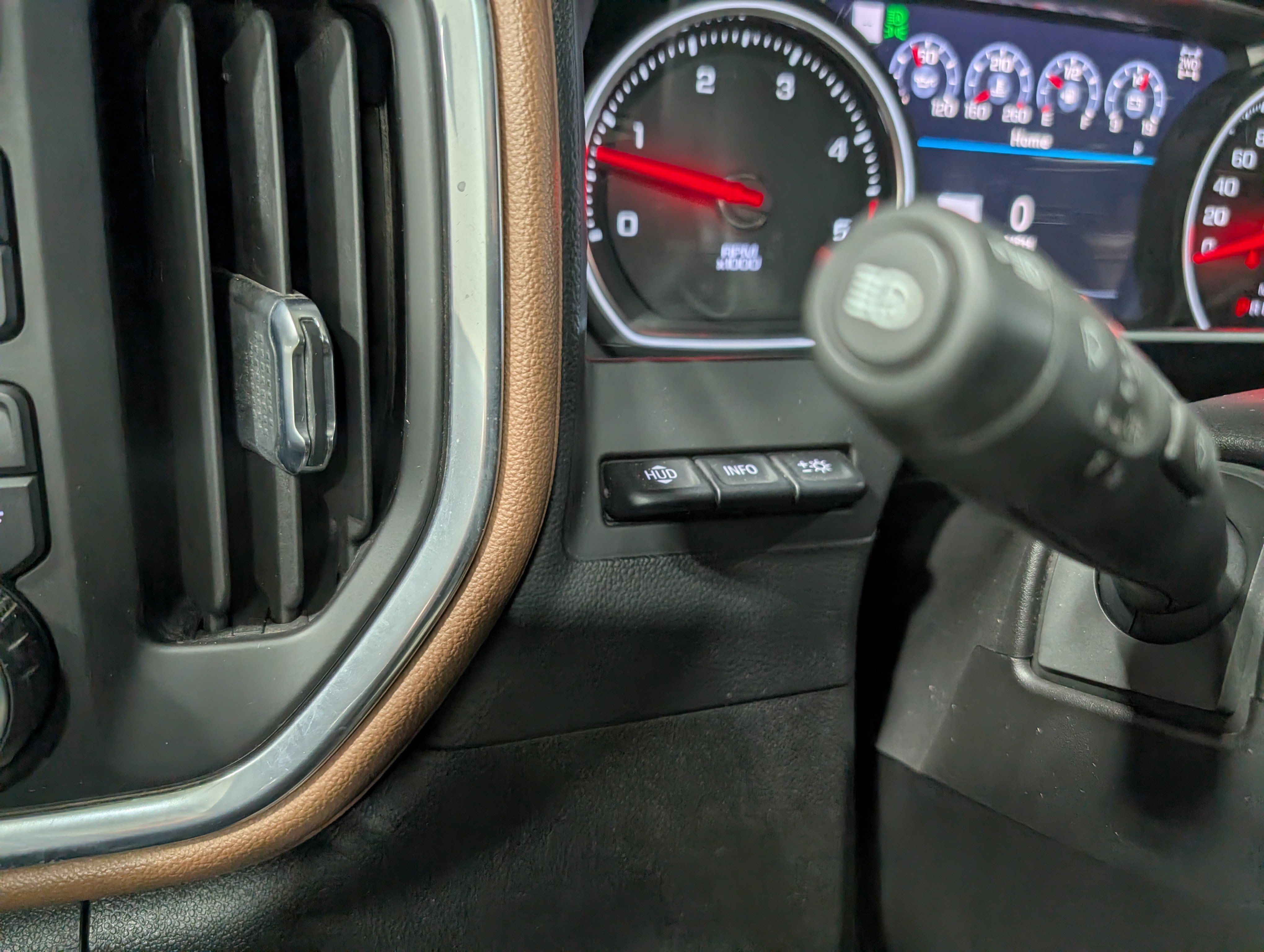 Used 2021 Chevrolet Silverado 2500 High Country w/ Technology Package AWD/4WD image 22