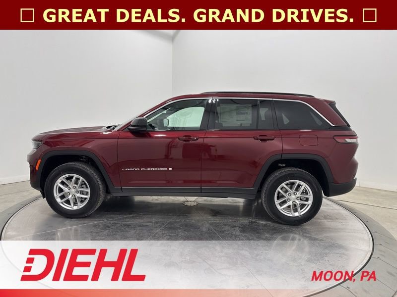 New 2025 Jeep Grand Cherokee Laredo X AWD/4WD image 4