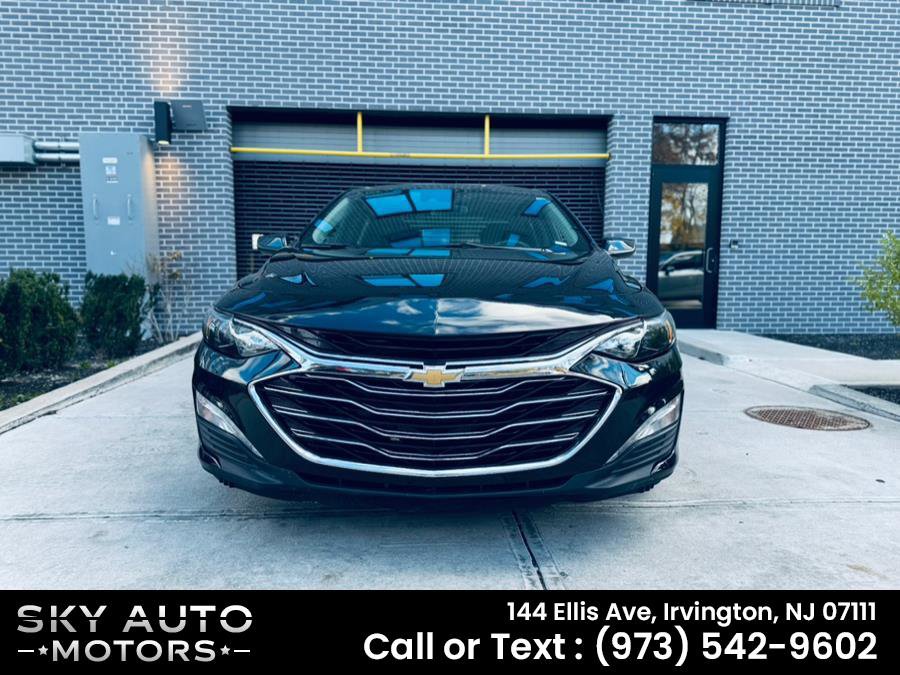 Used 2024 Chevrolet Malibu LT FWD image 2