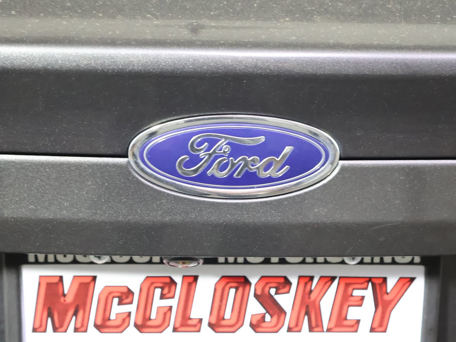 Used 2020 Ford Fusion SE FWD image 8