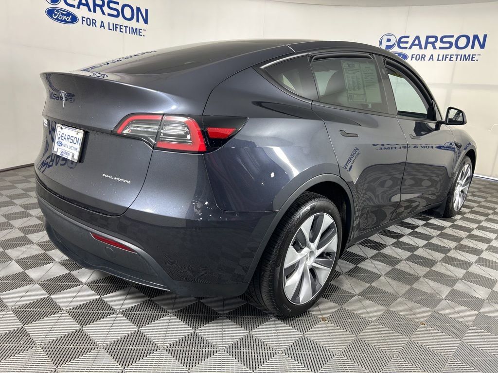 Used 2024 Tesla Model Y Long Range image 7