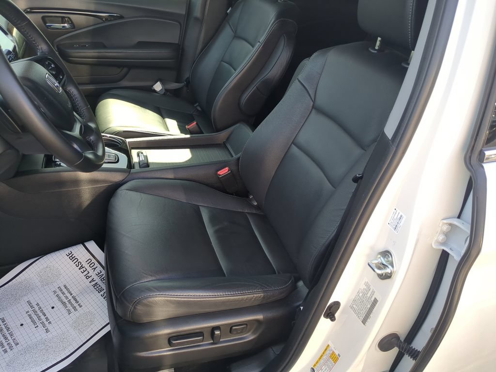 Used 2022 Honda Pilot Touring image 23
