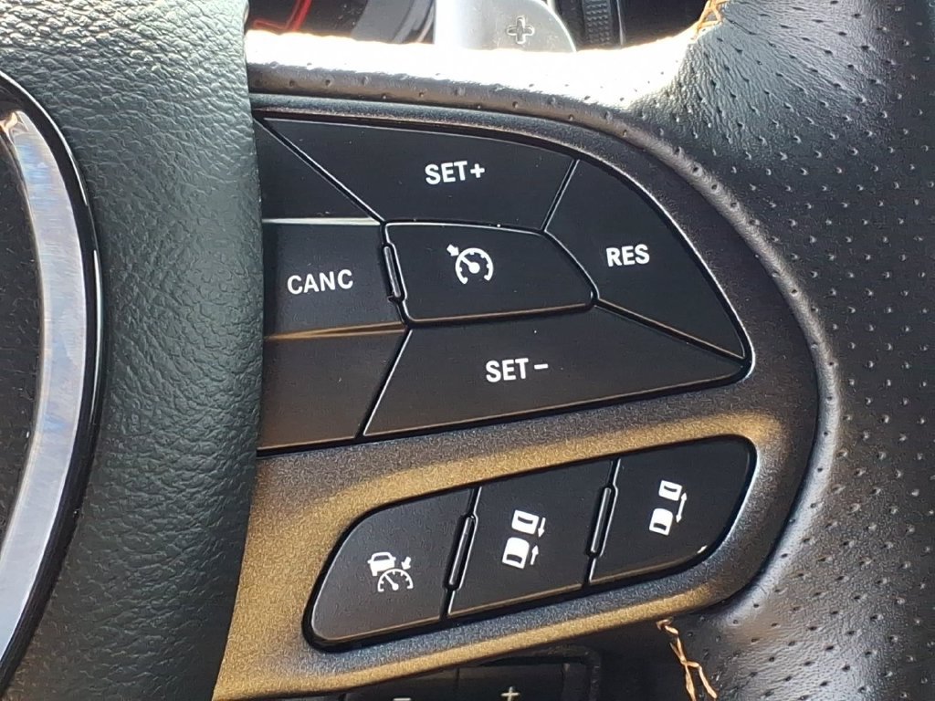 Certified 2025 Dodge Durango R/T AWD/4WD image 11