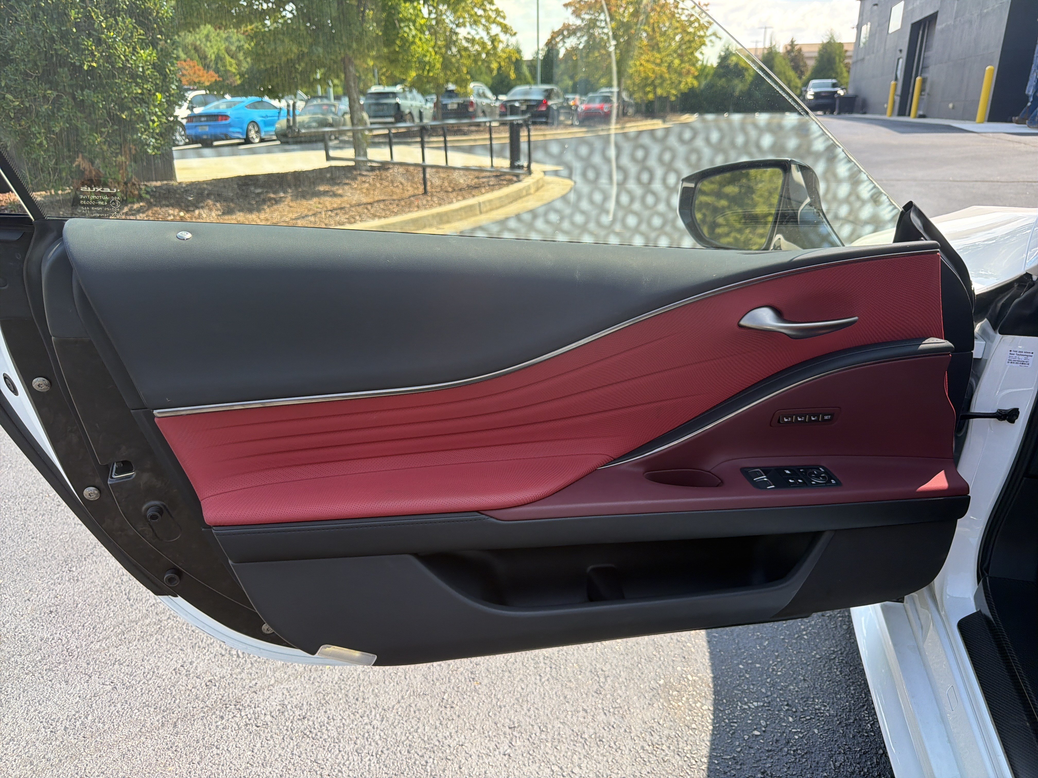 Used 2021 Lexus LC 500 Convertible w/ Touring Package RWD image 14