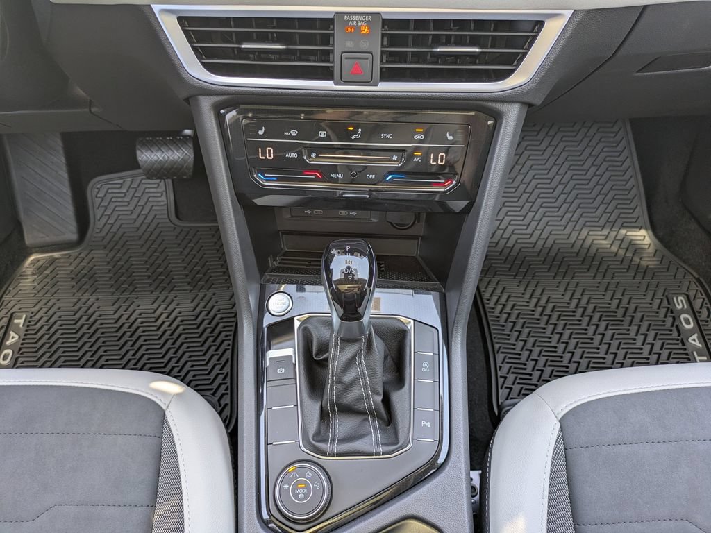 New 2026 Volkswagen Taos SE AWD/4WD image 19