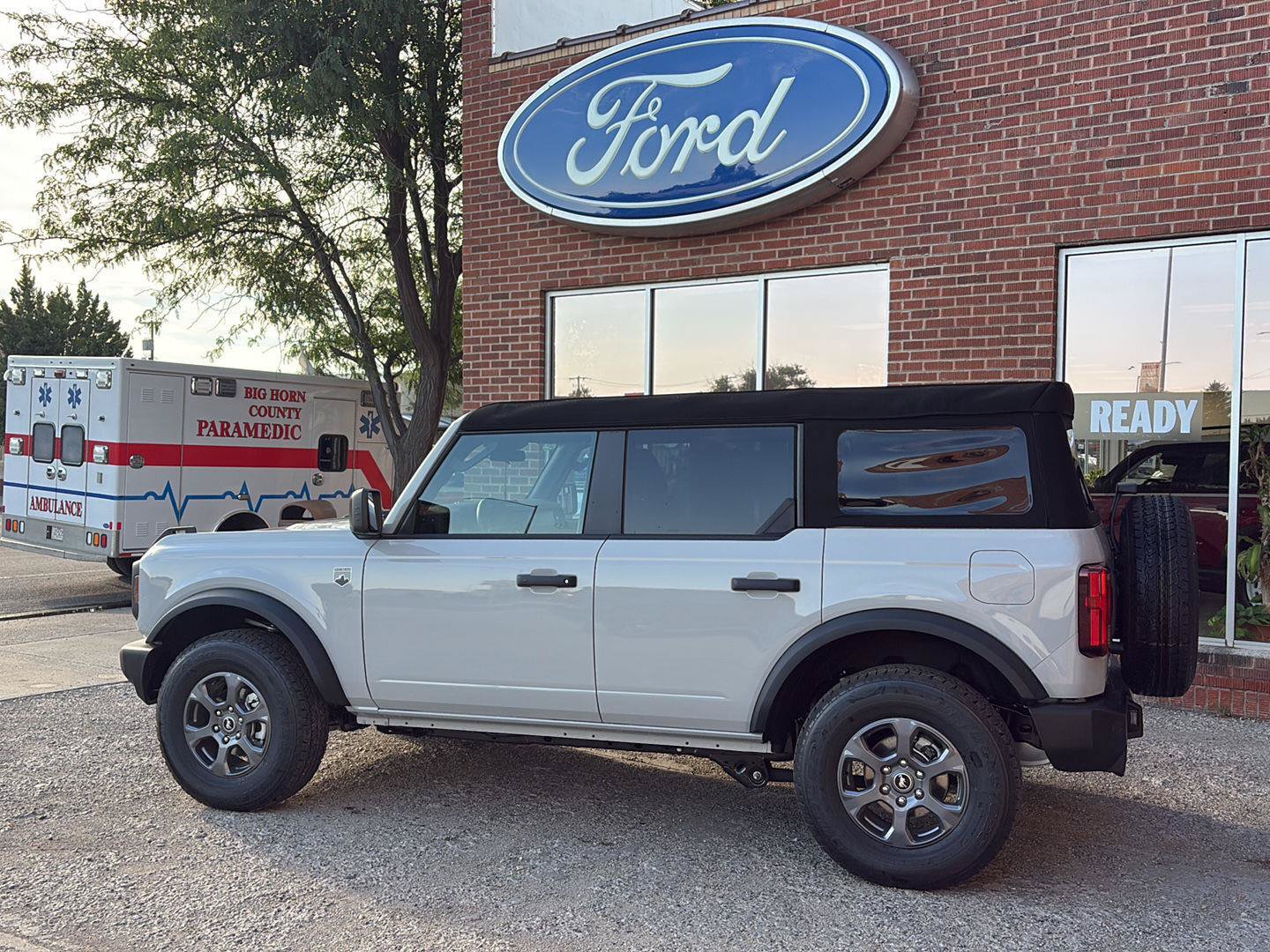New 2026 Ford Bronco Big Bend AWD/4WD image 2