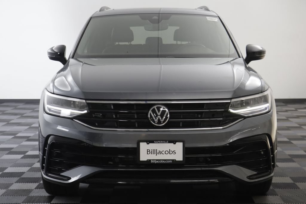 Certified 2023 Volkswagen Tiguan SE R-Line FWD image 21