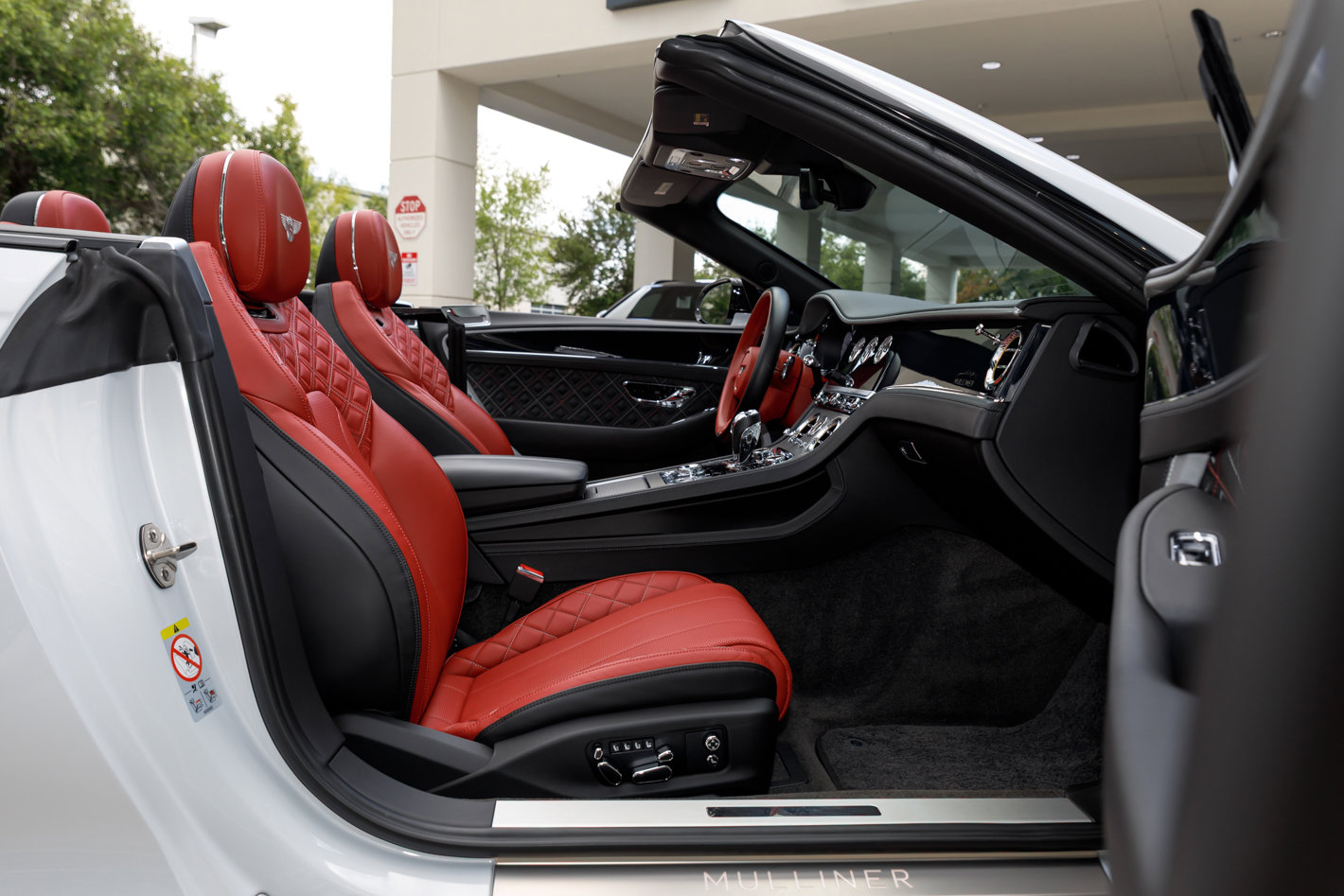 Used 2023 Bentley Continental GT Mulliner AWD/4WD image 32