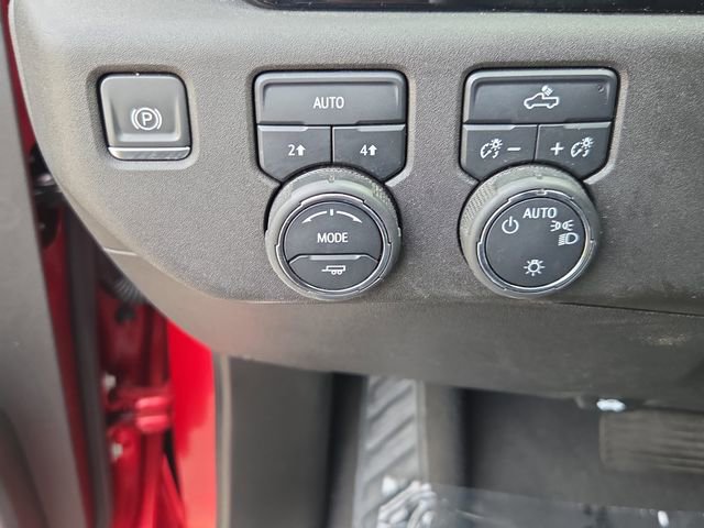 Certified 2024 Chevrolet Silverado 1500 LT image 20