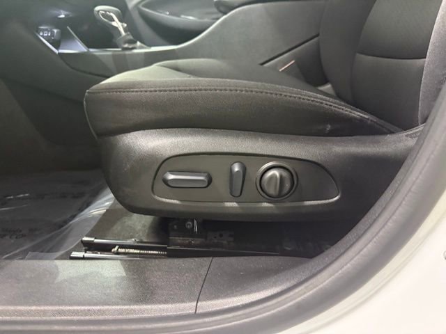 Certified 2024 Chevrolet Malibu LT image 11