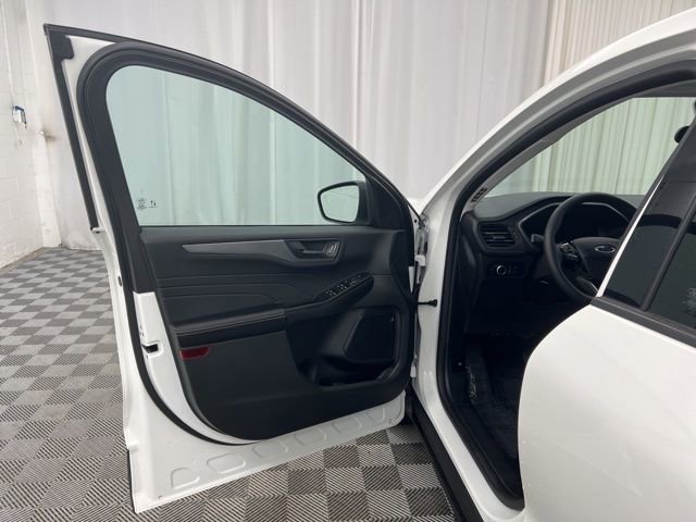 Used 2023 Ford Escape Active image 15