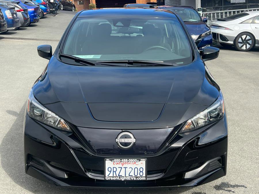Used 2025 Nissan Leaf S image 2