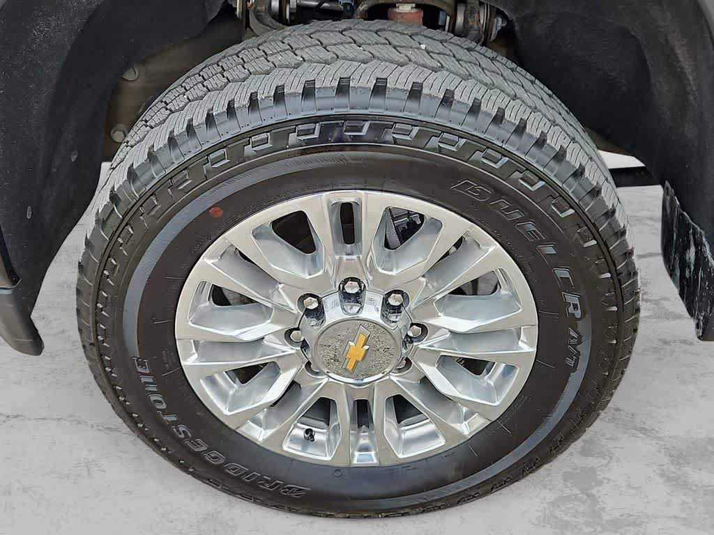 Used 2023 Chevrolet Silverado 2500 High Country w/ Safety Package II AWD/4WD image 12