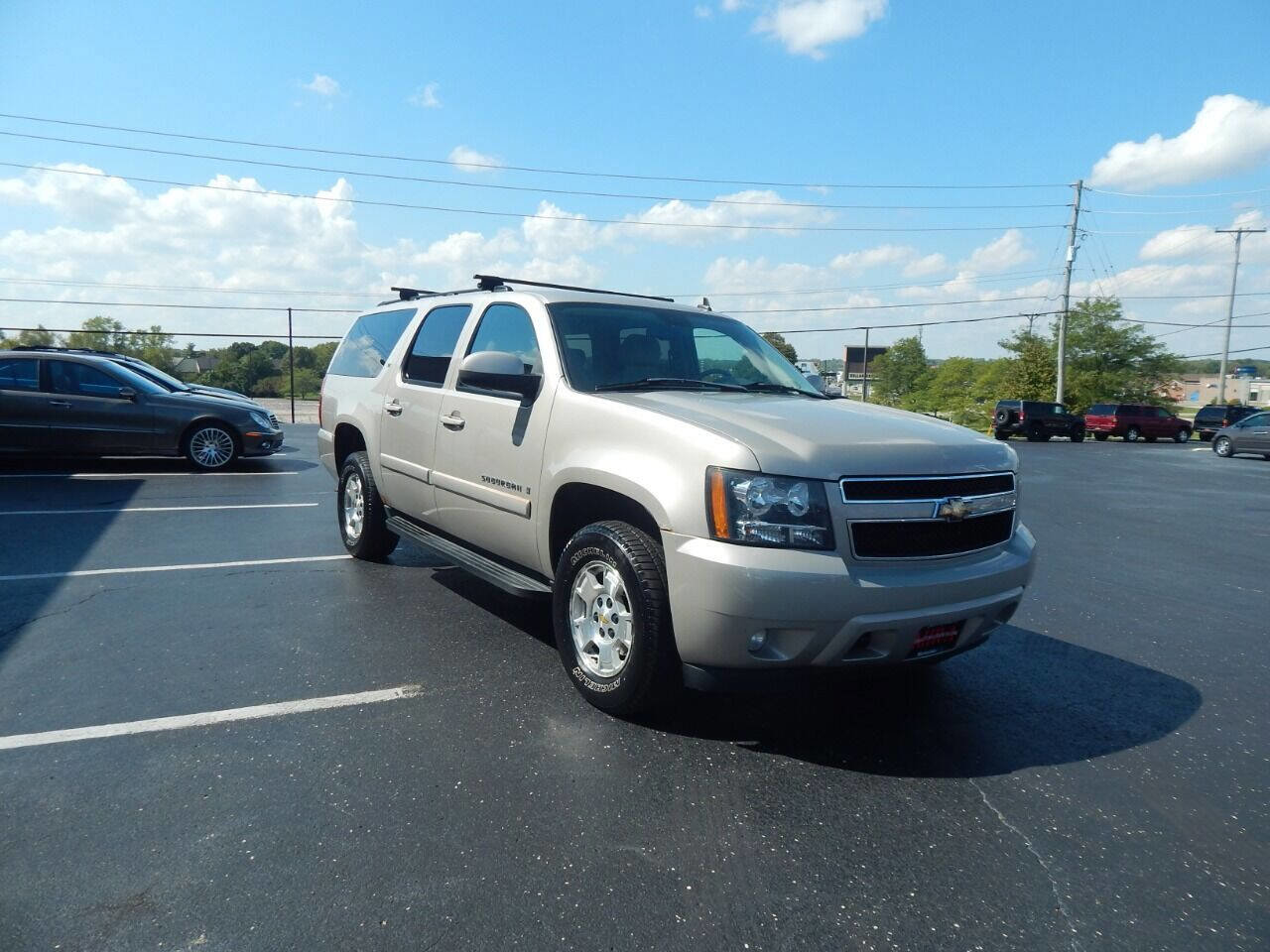 Used 2008 Chevrolet Suburban LT image 5