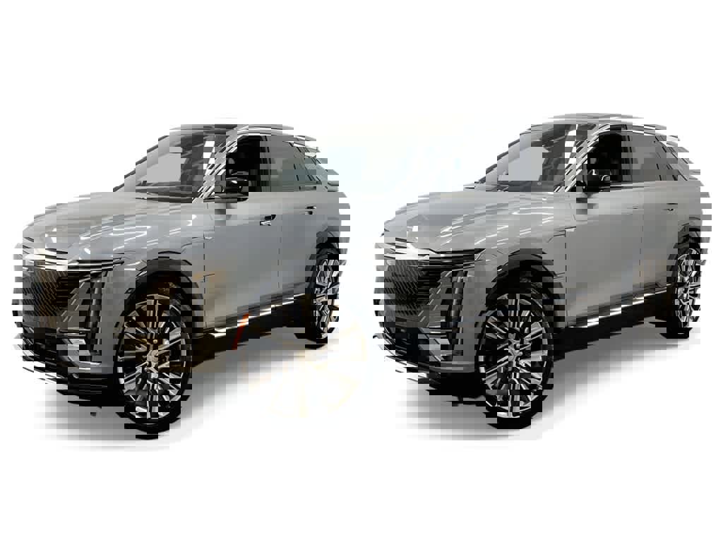 Certified 2024 Cadillac Lyriq Luxury w/ LPO, Floor Liner Package image 1