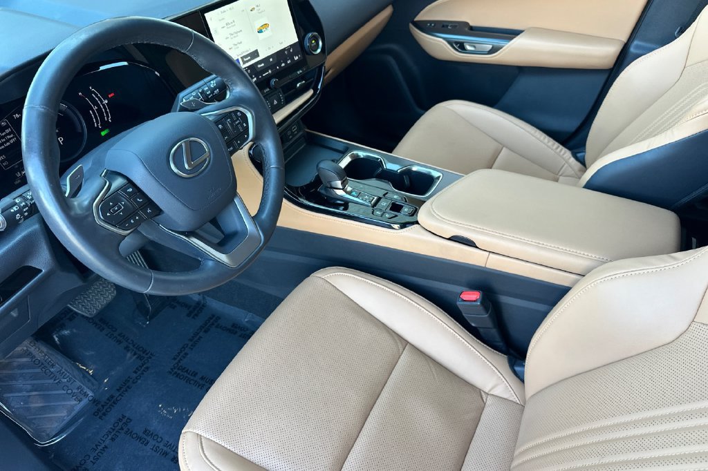 Certified 2025 Lexus NX 350h AWD w/ Cold Area Package image 10