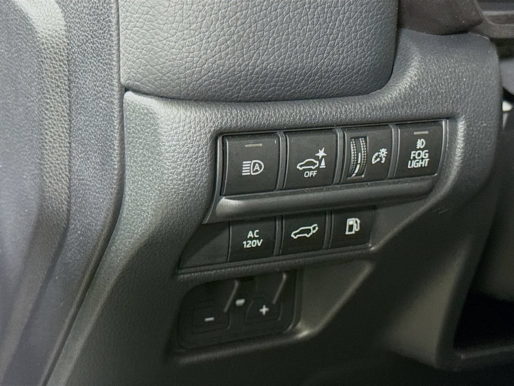 Used 2025 Toyota Land Cruiser w/ Premium Package AWD/4WD image 19