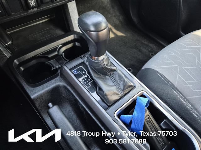 Used 2022 Toyota Tacoma TRD Off-Road AWD/4WD image 42