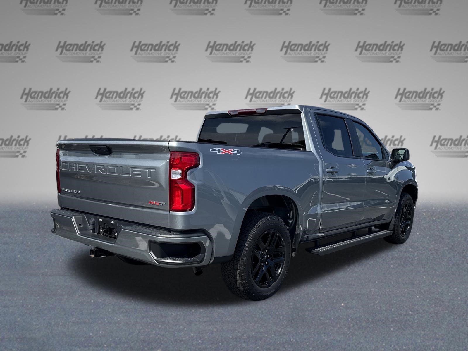 Used 2023 Chevrolet Silverado 1500 RST AWD/4WD image 9