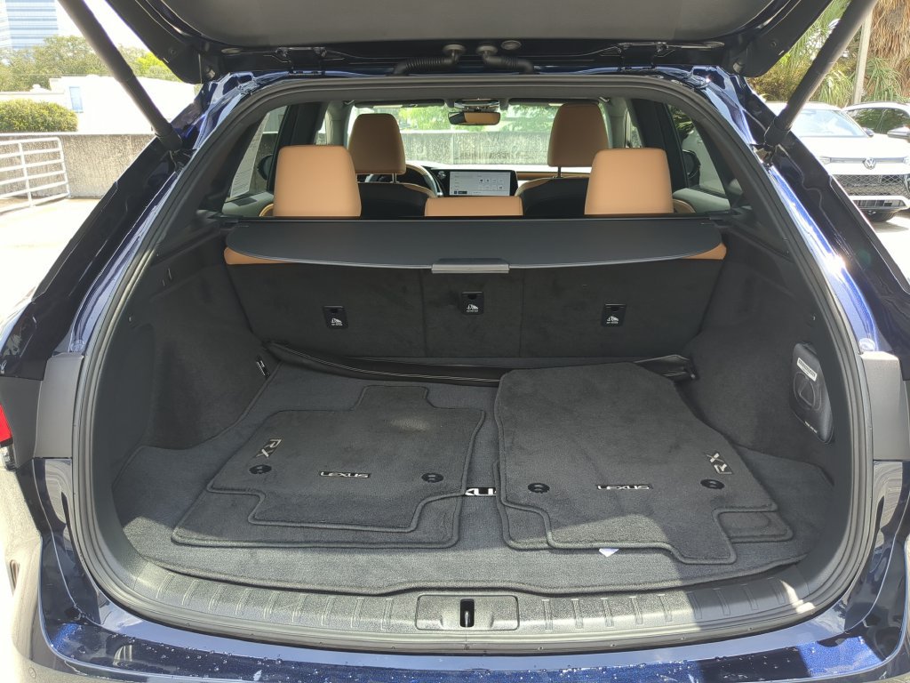 Used 2025 Lexus RX 350h AWD/4WD image 9