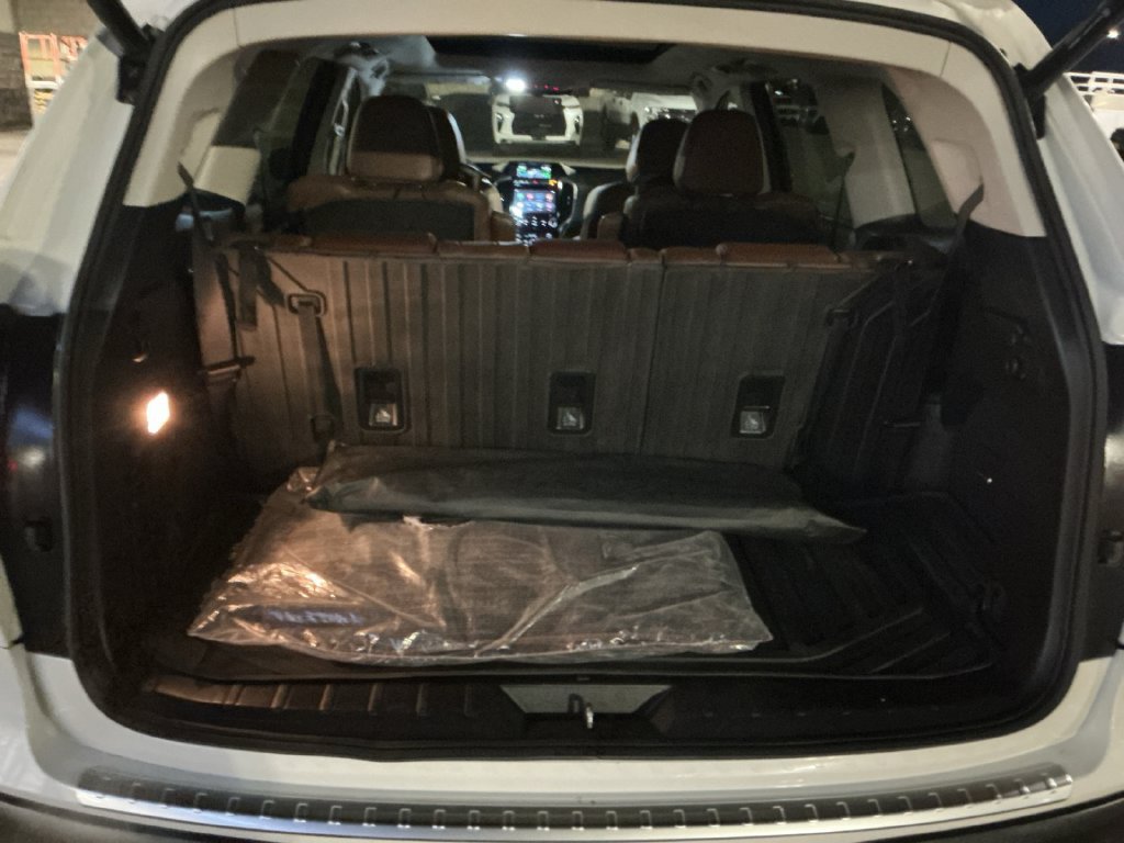 Used 2022 Subaru Ascent Touring AWD/4WD image 29