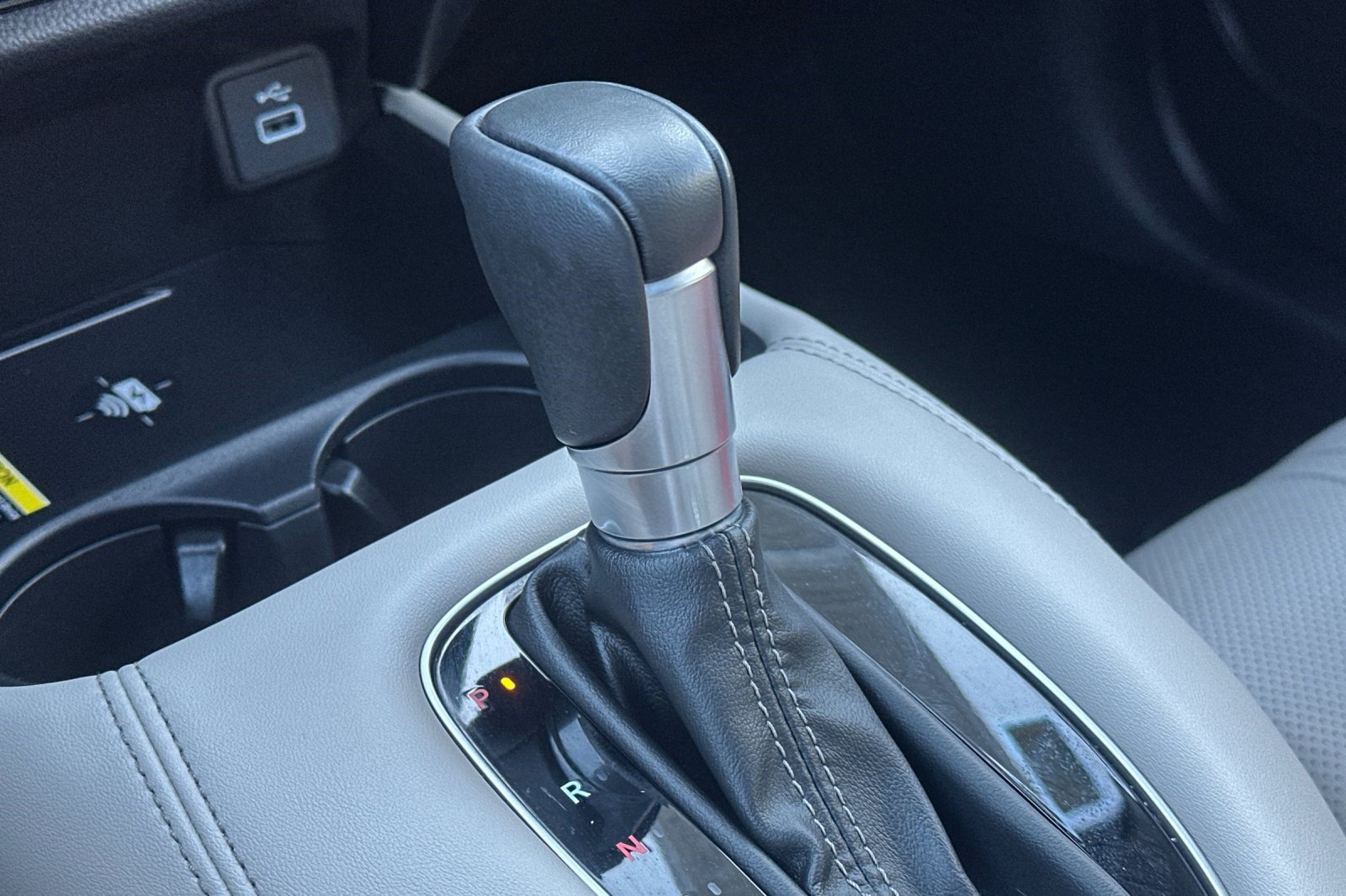 Certified 2024 Honda HR-V EX-L image 17