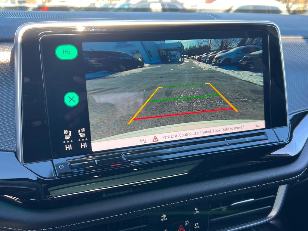 Certified 2024 Volkswagen Atlas Cross Sport SEL image 24