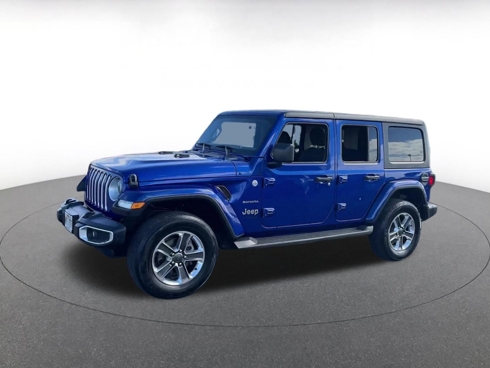 Used 2020 Jeep Wrangler Unlimited Sahara image 7