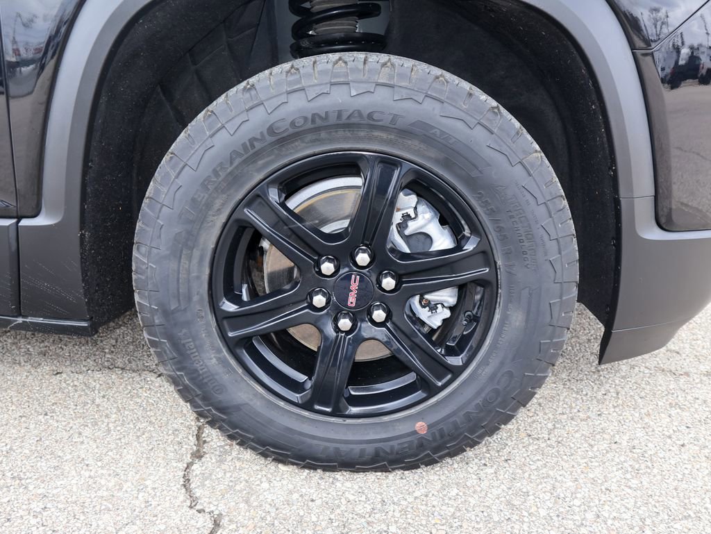 Certified 2022 GMC Acadia AT4 w/ Technology Package image 32