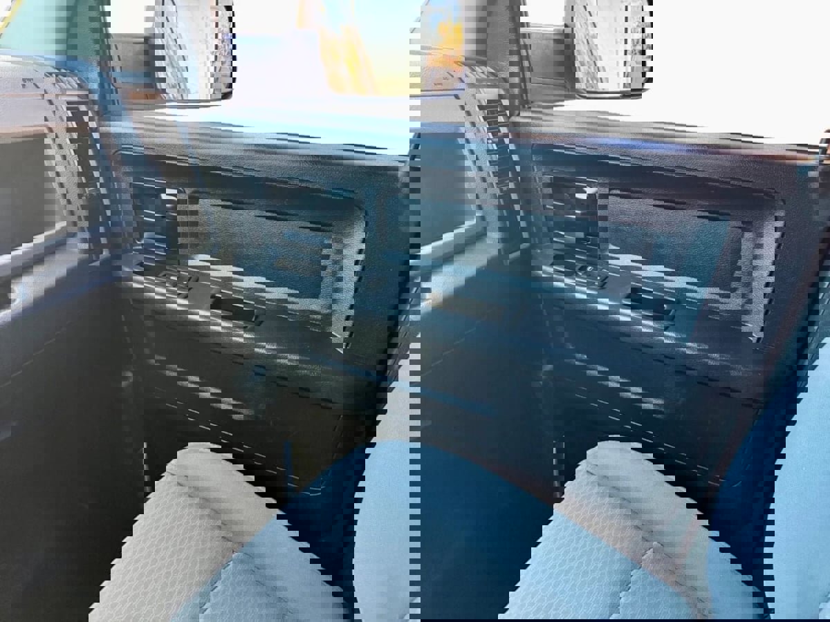 Used 2016 RAM 3500 Tradesman w/ Popular Equipment Group image 18