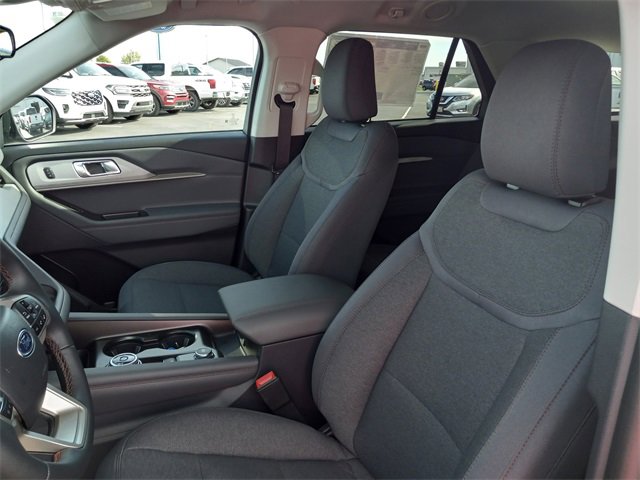 New 2026 Ford Explorer Active image 13