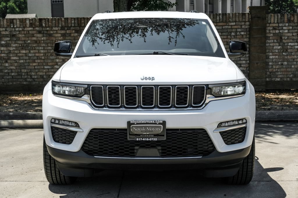 Used 2022 Jeep Grand Cherokee Limited RWD image 10
