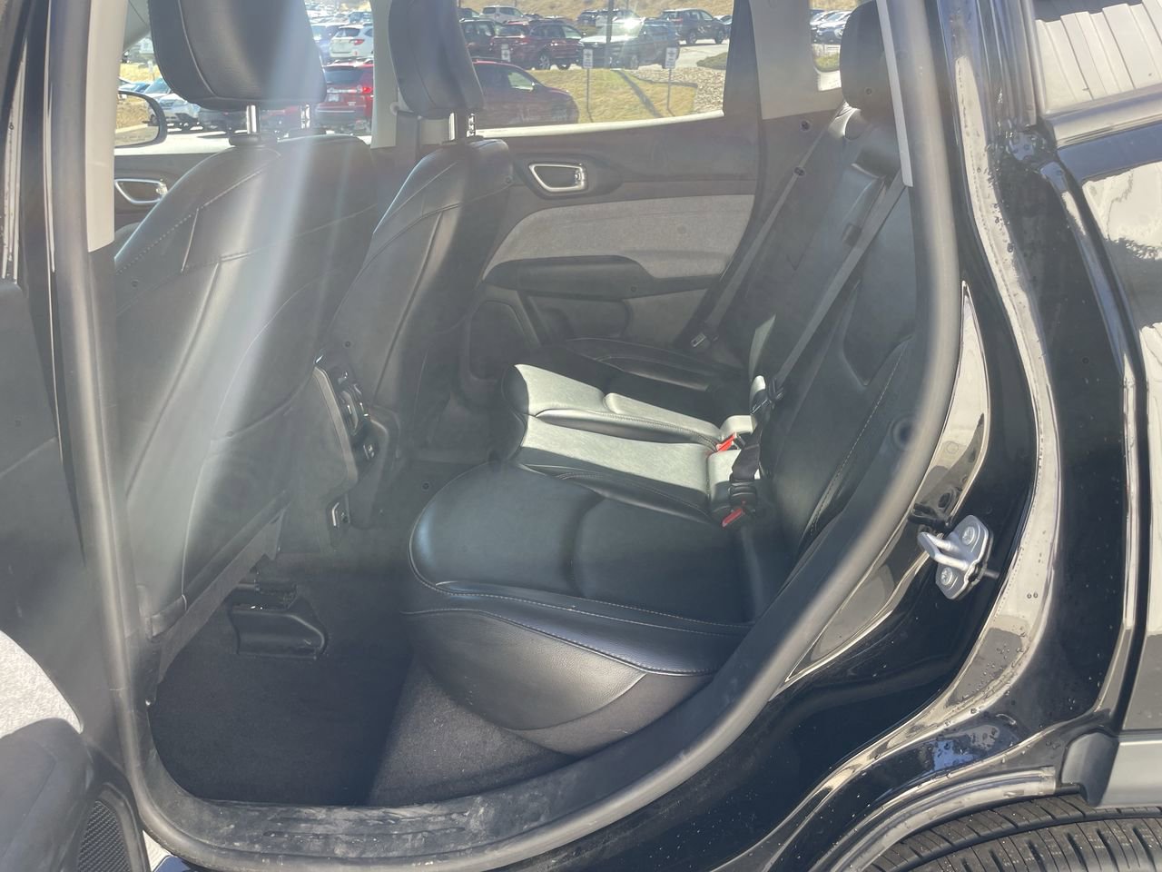 Used 2022 Jeep Compass Latitude AWD/4WD image 12