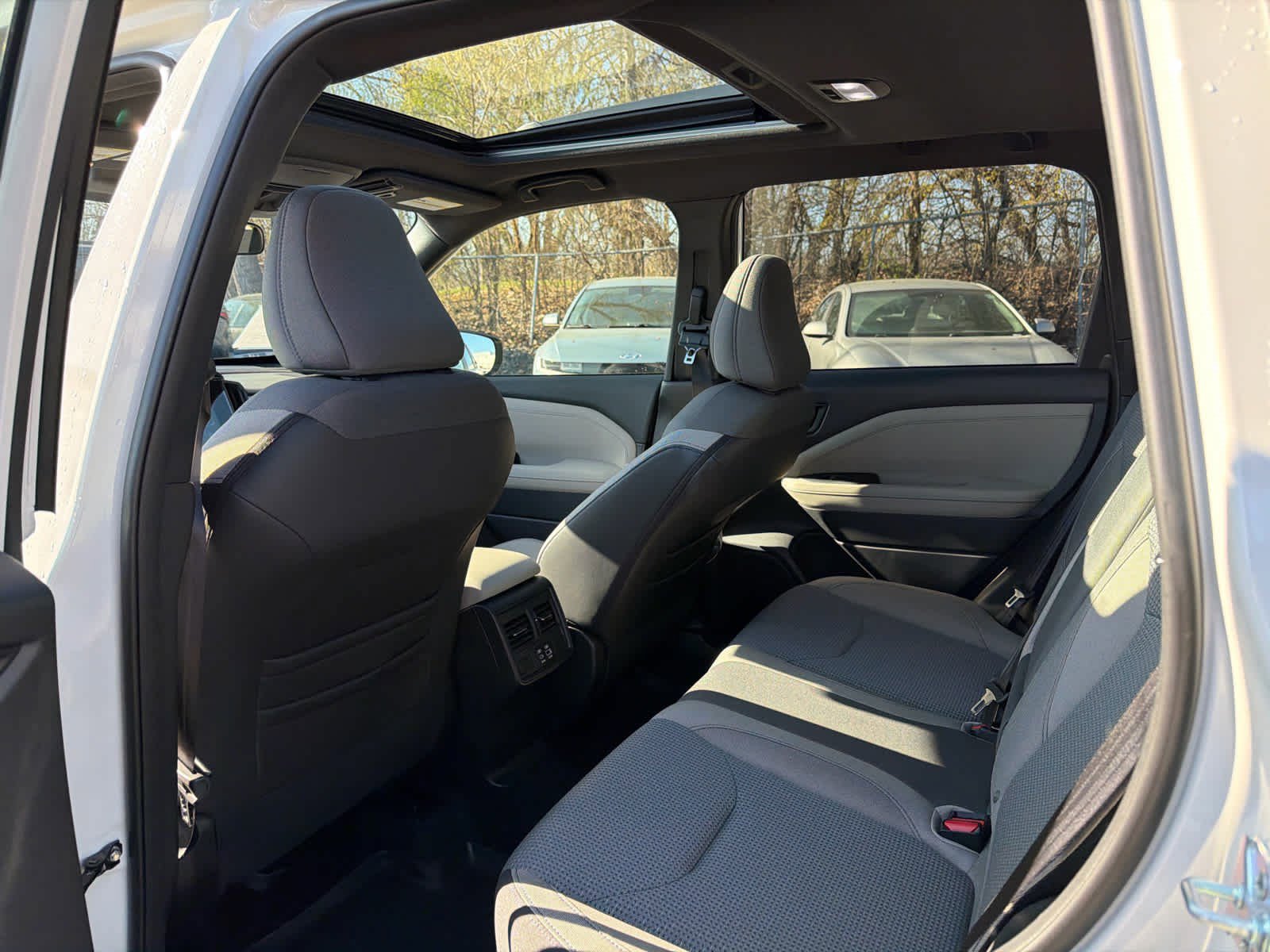 Used 2025 Subaru Forester Premium image 6