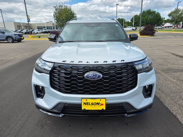 New 2026 Ford Explorer ST-Line AWD/4WD image 4