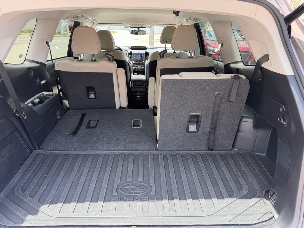 Used 2021 Subaru Ascent Premium w/ Convenience Package AWD/4WD image 7