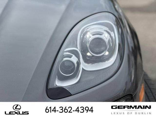 Used 2018 Porsche Macan AWD/4WD image 7