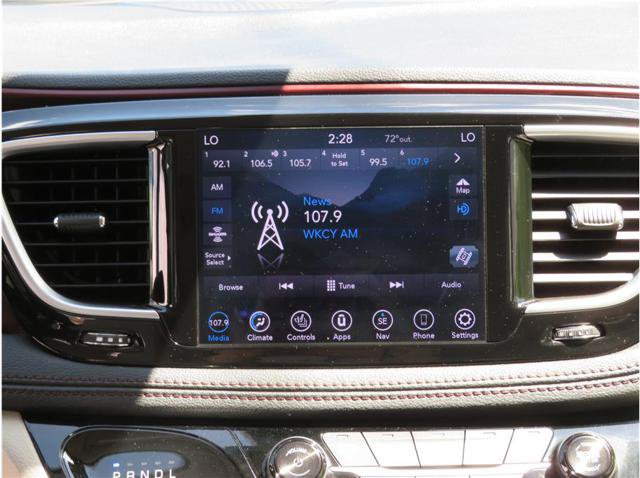 Used 2019 Chrysler Pacifica Limited FWD image 8